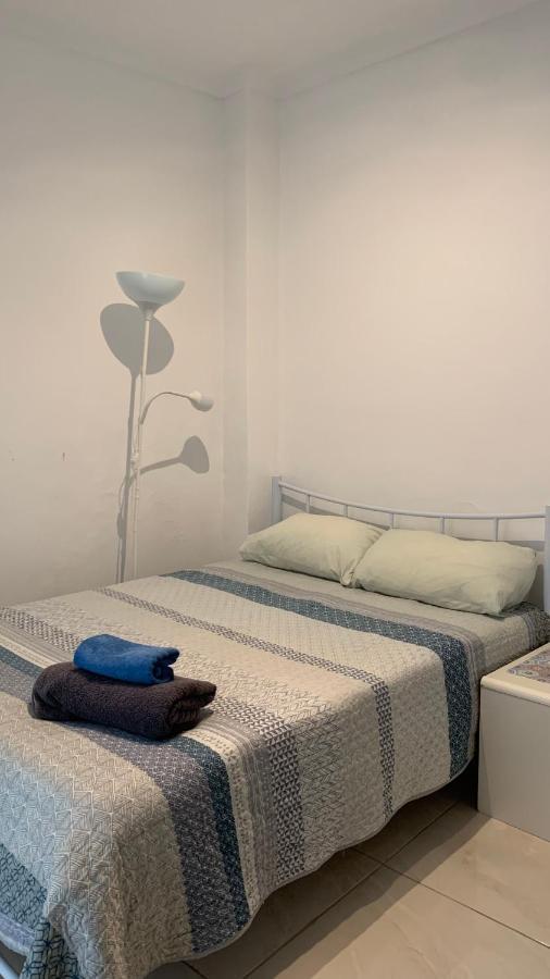 Cozy White Home Tesalonika Bagian luar foto